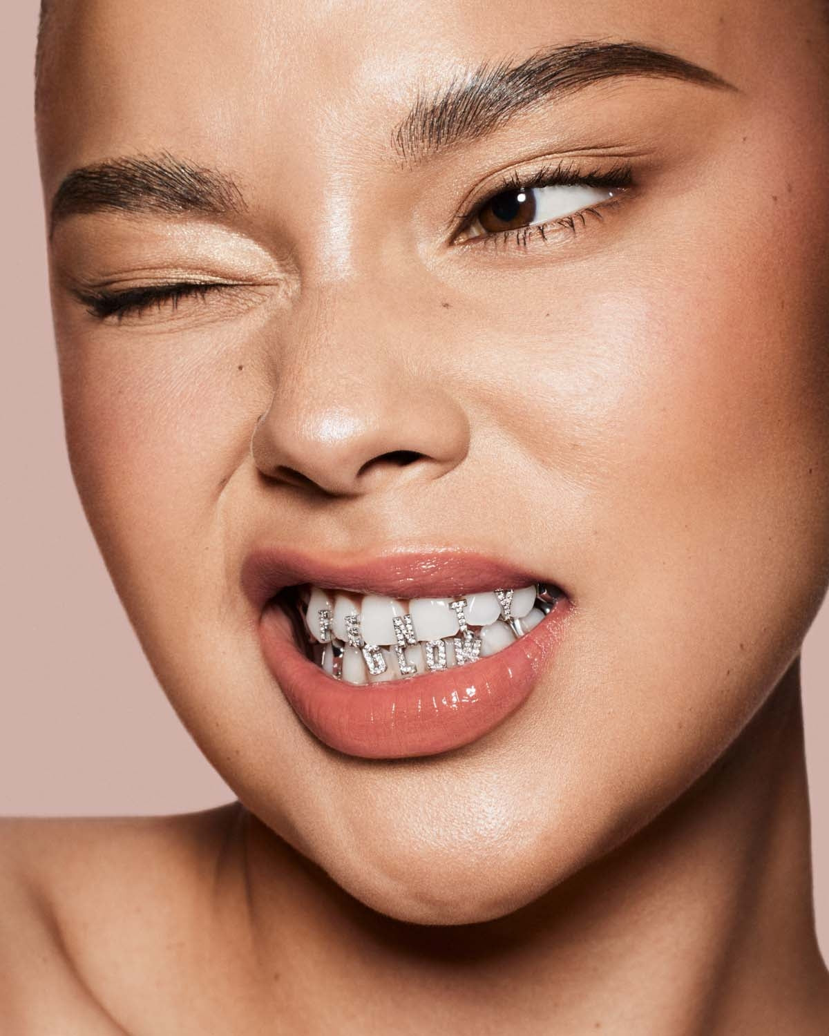 Fenty Beauty Gloss Bomb Stix High-Shine Gloss Stick - Fenty Glow
